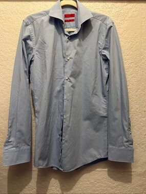 Hugo Boss Pale Blue Men's Dress Shirt with Spread Collar